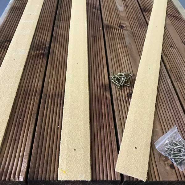 50mm Pre Drilled Non Slip GRP Decking Strips For Slippery Decking