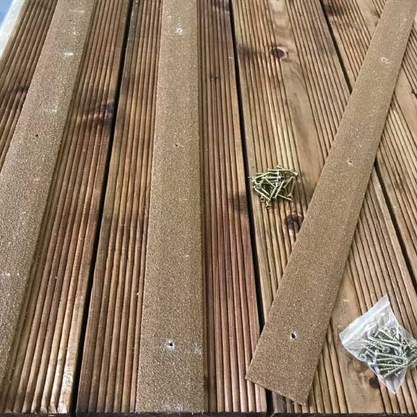 50mm Pre Drilled Non Slip GRP Decking Strips For Slippery Decking