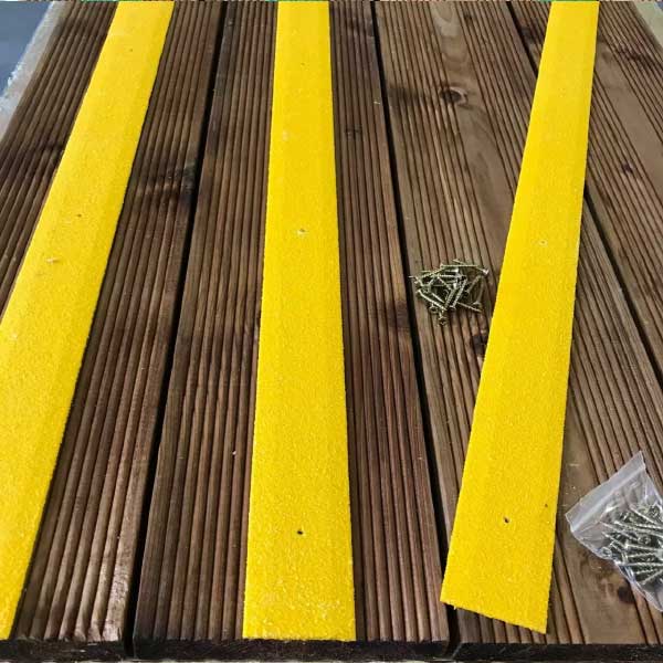 50mm Pre Drilled Non Slip GRP Decking Strips For Slippery Decking