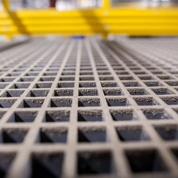 Highly Durable Moulded Non-Slip Composite Floor Open Mesh GRP Grating